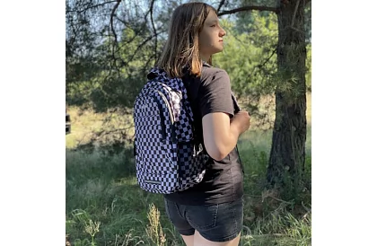 Rucsac cu o capacitate de 22 de litri – tablă de șah