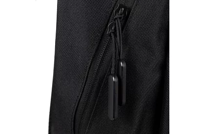 Rucsac cu o capacitate de 22 litri – negru