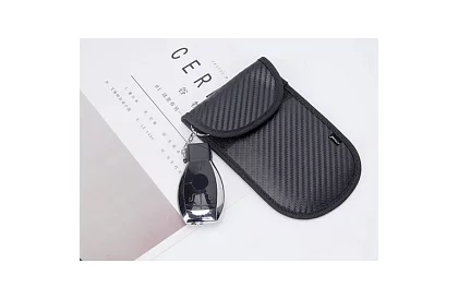 Carcasă pentru chei și carduri – blochează copierea semnalului - 2 bucăți