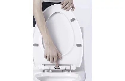 WC capac cu închidere lentă