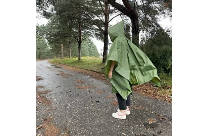 Poncho impermeabil pentru ploaie - verde