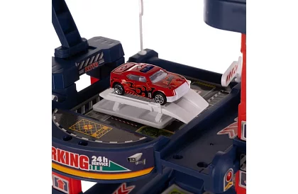 Garajă de parcare cu 4 etaje și lift