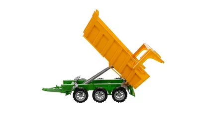 Tractor mare cu remorcă