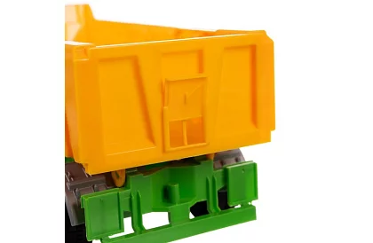 Tractor mare cu remorcă