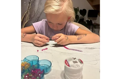 Guma transparentă pentru fabricarea brățărilor - 40 m