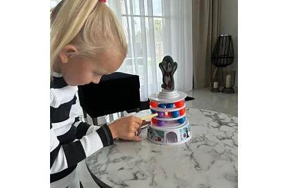 Joc de abilități pentru copii - Pinguin pe turn