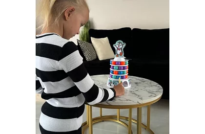 Joc de abilități pentru copii - Pinguin pe turn