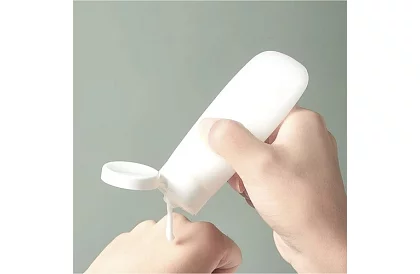 Sticle de călătorie pentru cosmetice - set pentru avion