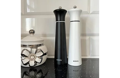 Râșnițe manuale pentru condimente 2 bucăți - Black and White