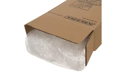 Masă de lucru din lemn cu unelte