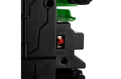 Tractor cu remorcă pliabilă cu telecomandă