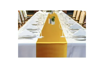 Culoar de satin auriu – șerpa pentru masă 900 × 36 cm
