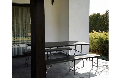 Masa de lucru pliabilă neagră 180 cm + 2 bănci