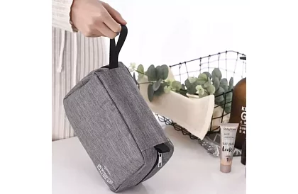 Geantă de călătorie cosmetică cu cârlig