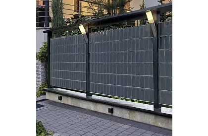 Bandă de umbrire pentru gard antracit - panou 700 g/m2 - 19 cm × 26 m