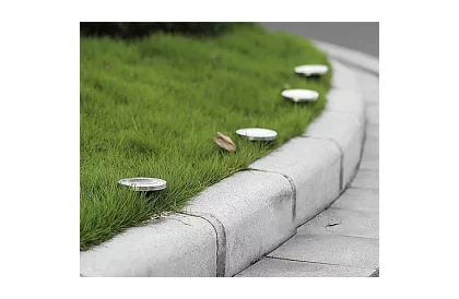 Iluminare solară pentru grădină Luminile Disk - 12 bucăți