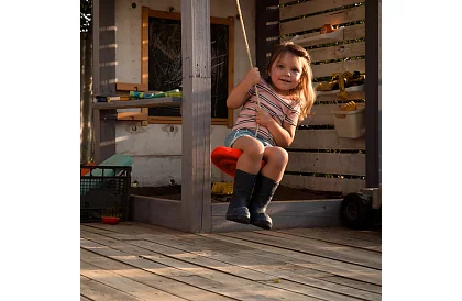 Leagă de copii suspendată pe frânghie – disc din plastic