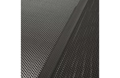 Pat de câine acoperit ridicat