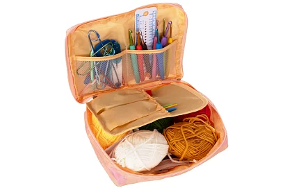 Set de croșetat în husă cu accesorii – 58 piese