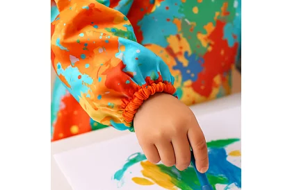 Șorț de pictură pentru copii cu vârste între 4 și 6 ani
