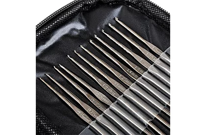 Set de croșetat în husă pentru începători și avansați – 69 de piese