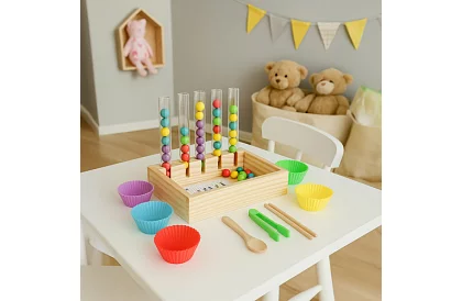 Separator educațional din lemn pentru bile