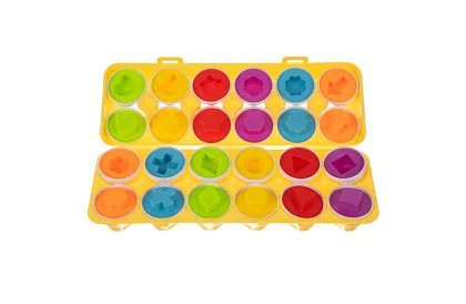 Montessori puzzle – asamblarea formelor și culorilor