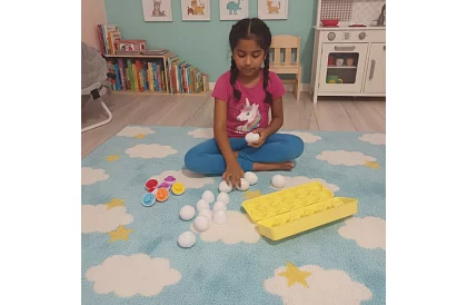 Montessori puzzle – asamblarea formelor și culorilor