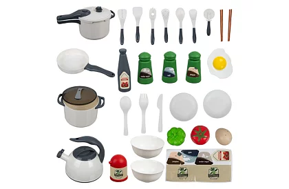 Set de veselă pentru copii și ustensile de bucătărie