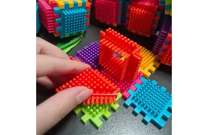 Set de construcție educațională 192 de piese