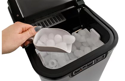 Generator de cuburi de gheață – 12 kg/zi