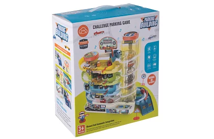 Clădire de parcare cu pistă și lift electric