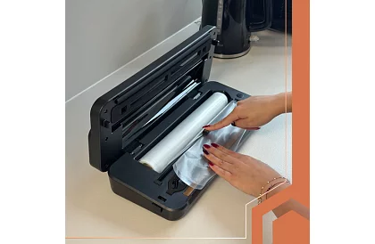 Mașină de sudură cu vacuum pentru folii cu greutate – 80 kPa, 110 W + accesorii