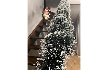 Lanț lung de Crăciun – ghirlandă alb-verde de 6 metri