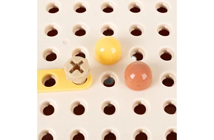 Set de construcție 3D cu șuruburi spațial - 161 de piese în set