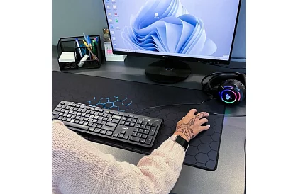 Tăviță mare pentru mouse și tastatură – 90 x 40 cm