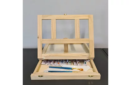 Set de pictură artistică de 45 de piese într-o cutie din lemn cu suport