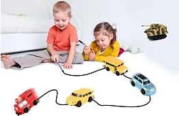 Maşinuţă cu inducţie şi cu carioca magică – desenează-ţi drumul aşa cum doreşti