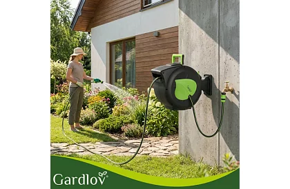 Rola de perete pentru furtun - tambur automat cu furtun de 30 m