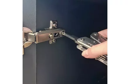 Clește multifuncțional – unealtă 13 în 1 + 11 biți