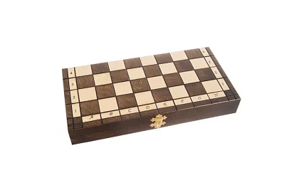 Șahuri din lemn de arțar – o clasă elegantă în valiză