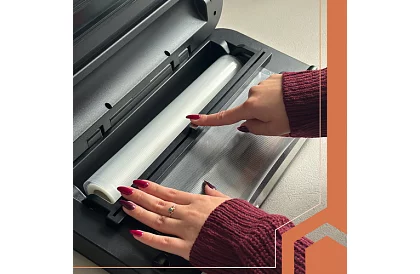 Masina de sudat folii cu vacuum si cutter - 95 kPa, 125 W