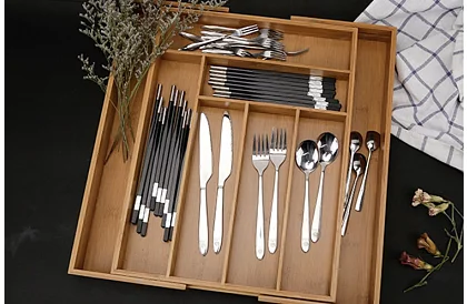 Organizator din bambus pentru sertare – suport de tacâmuri ajustabil