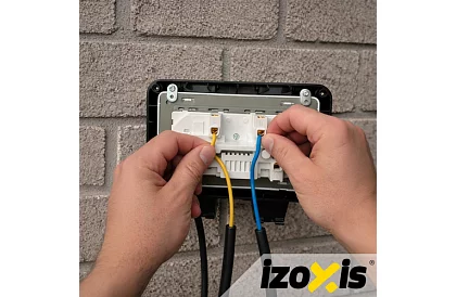 Priza de exterior dublă rezistentă la apă cu clapetă - IP66, 230V, 16A