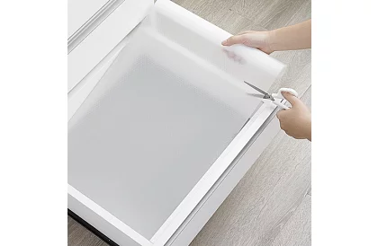 Saltea antiderapantă pentru sertare 300x50 cm