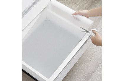 Saltea antiderapantă pentru sertare 300x50 cm