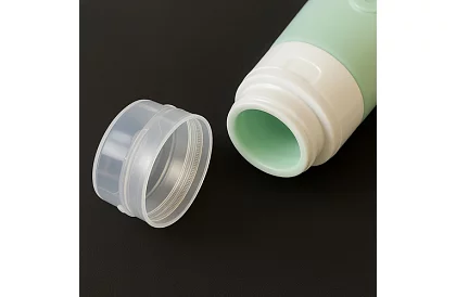 Sticle de călătorie pentru avion pentru cosmetice + necesar cosmetic - set pentru avion