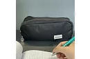 Etui școlar – penar negru cu trei compartimente