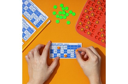 Bingo joc pentru copii și familii cu aparat de extragere