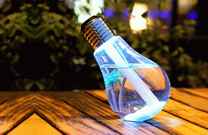 Umidificator de aer, cu lampă LED - sub formă de bec